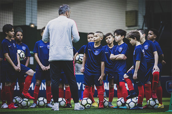 PSG Academy Asnières : école de foot et soccer pour les enfants à Asnières